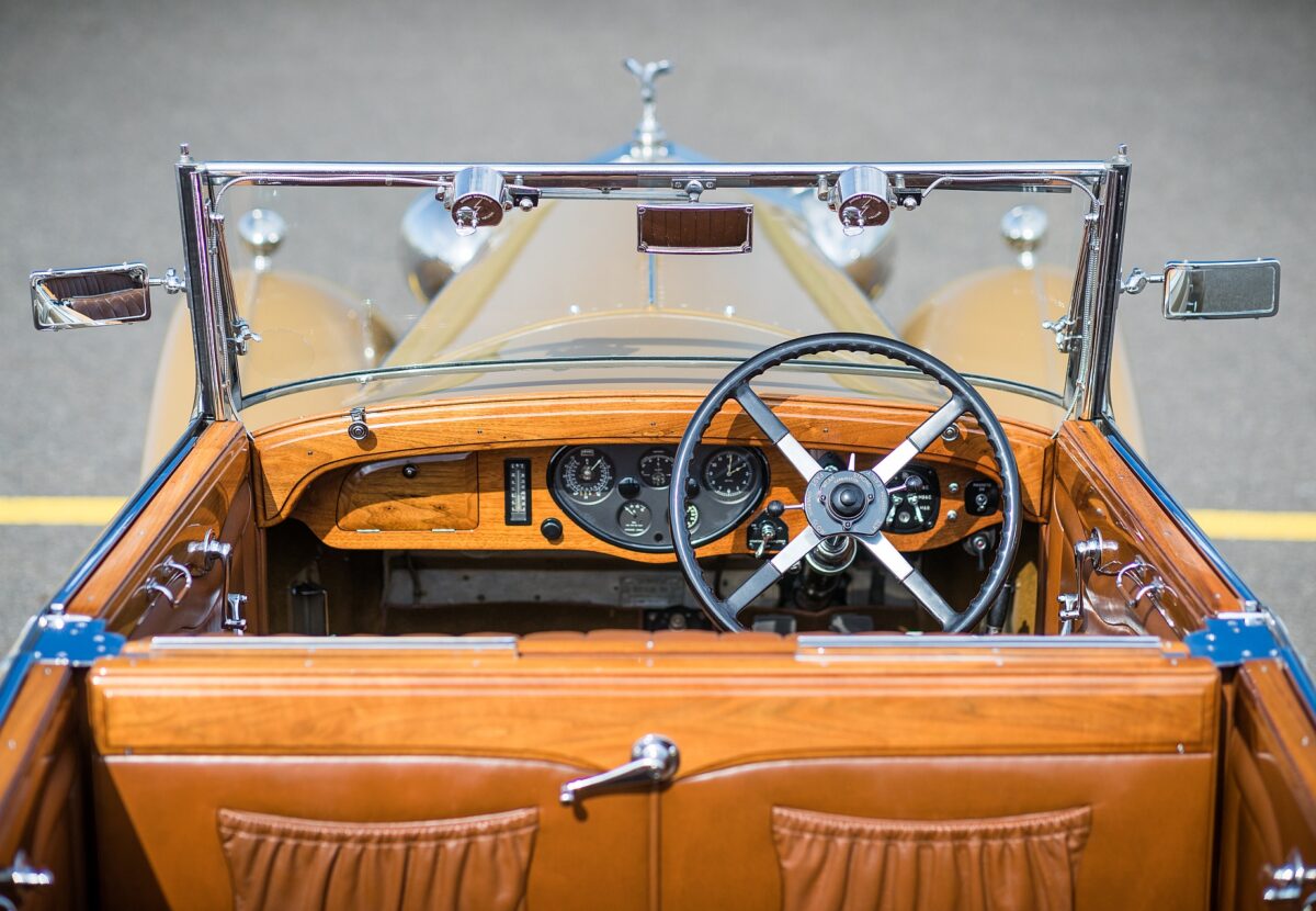 1930_rolls-royce_phantom_2_by_gill_a_sons-23