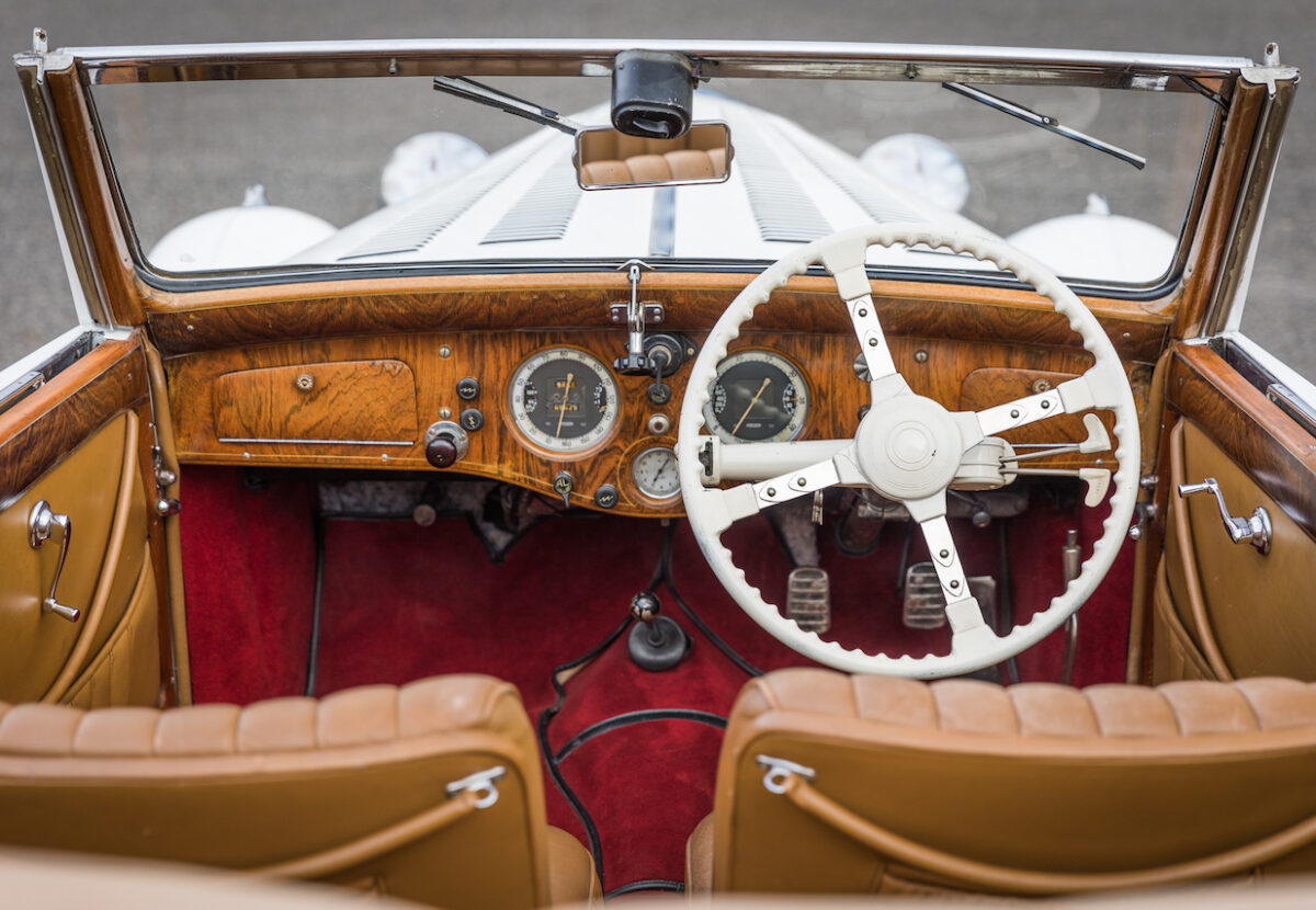 1937_delage_d6-70_cabriolet_by_henri_chapron_14