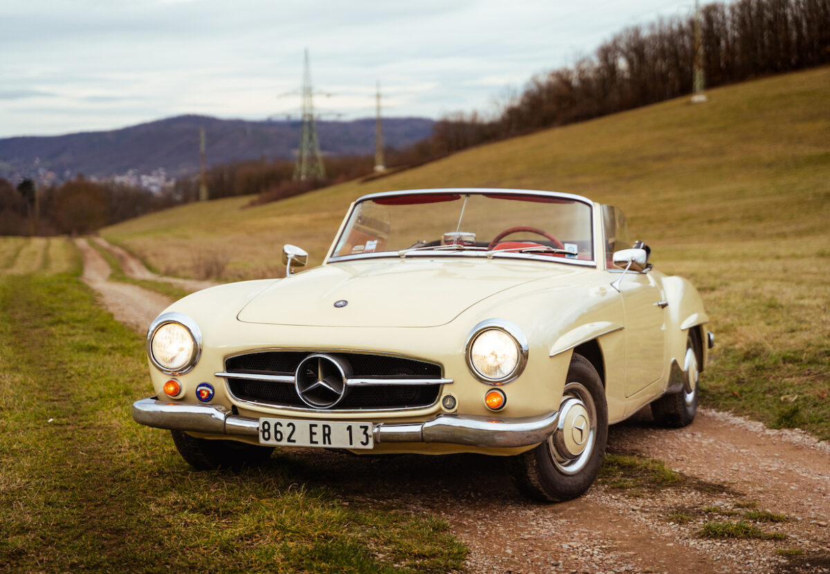 Mercedes-190SL-0-1